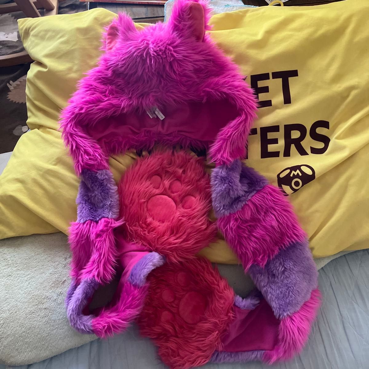 ディズニー チシャ猫 ファンキャップ フード付きマフラー 手袋付き