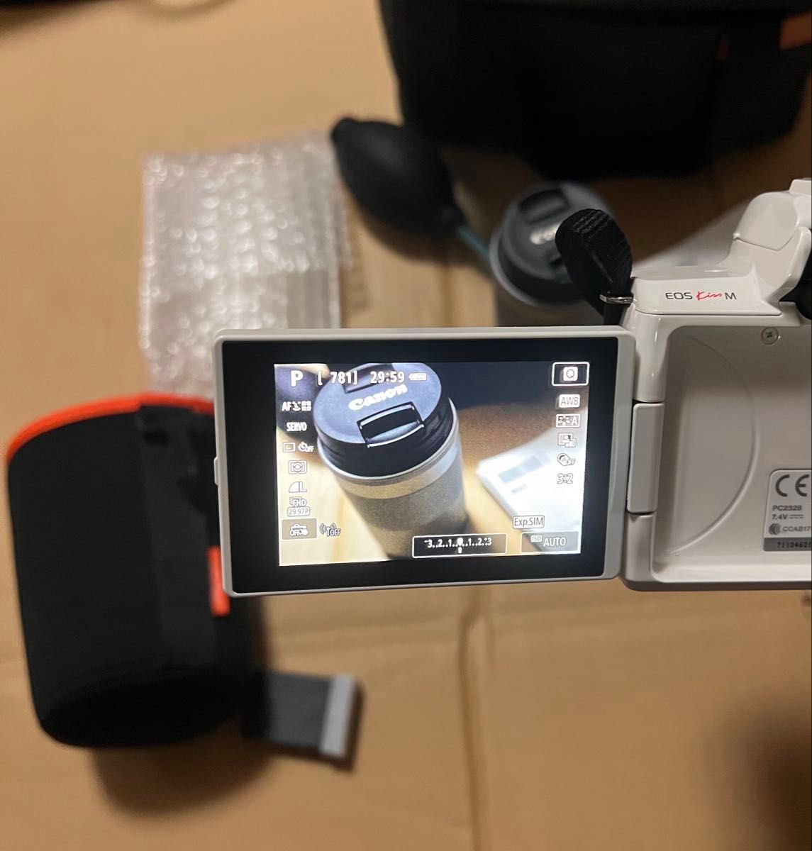 ミラーレス一眼 カメラ Canon EOS Kiss M 55-200mmレンズ Canon