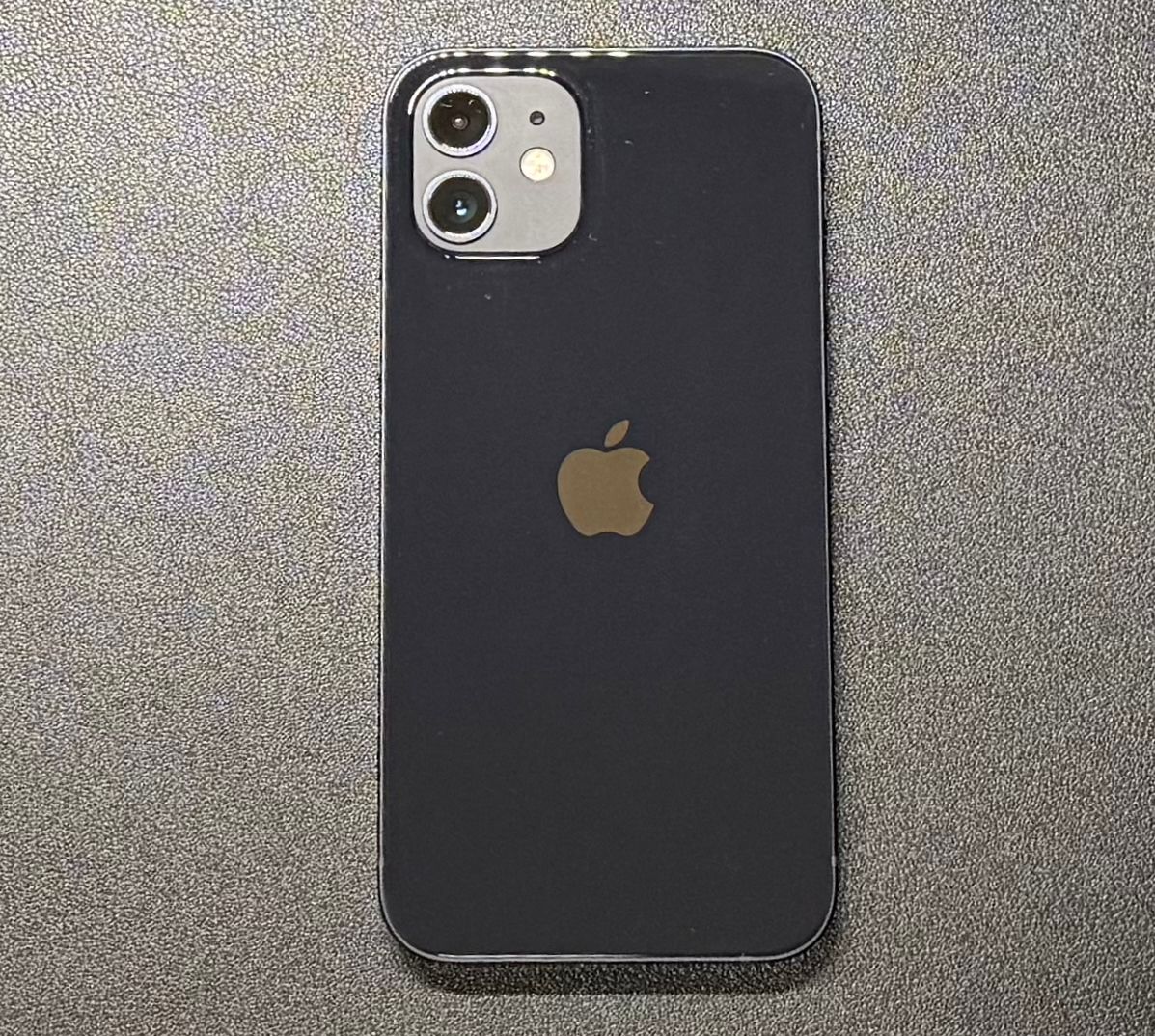 iPhone12 ブラック SIMフリー 美品｜Yahoo!フリマ（旧PayPayフリマ）