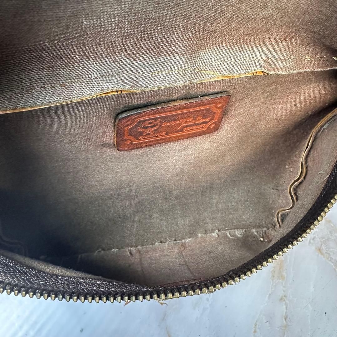 希少 大人気 MCM ヴィセトス レザー ウエストポーチ ボディバッグ ロゴ