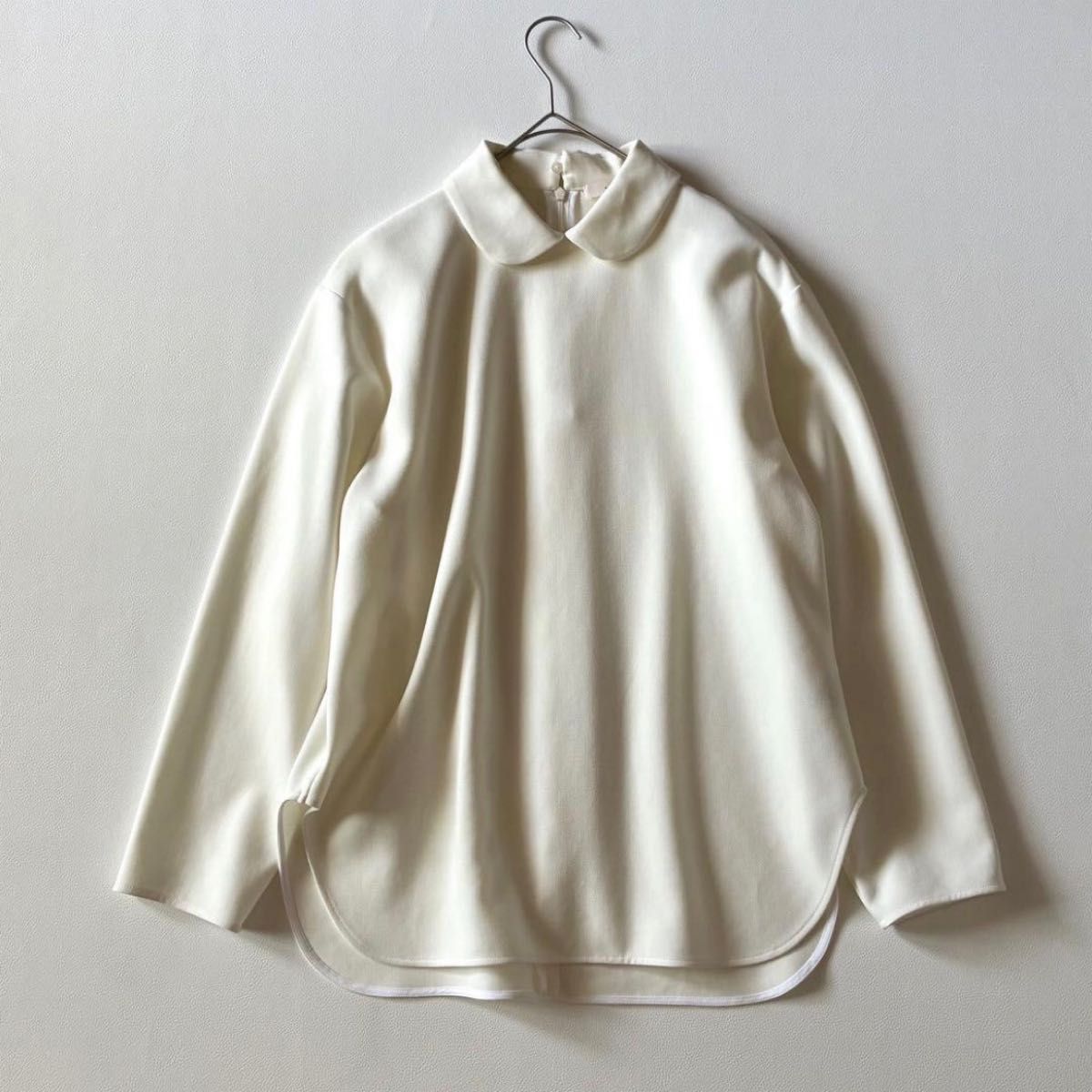 Yori ヨリ 2024年製 ダブルクロス丸襟カラーブラウス ホワイト 洗える