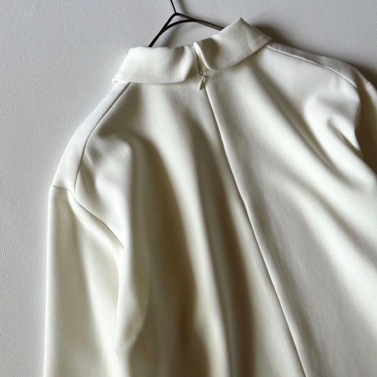 Yori ヨリ 2024年製 ダブルクロス丸襟カラーブラウス ホワイト 洗える