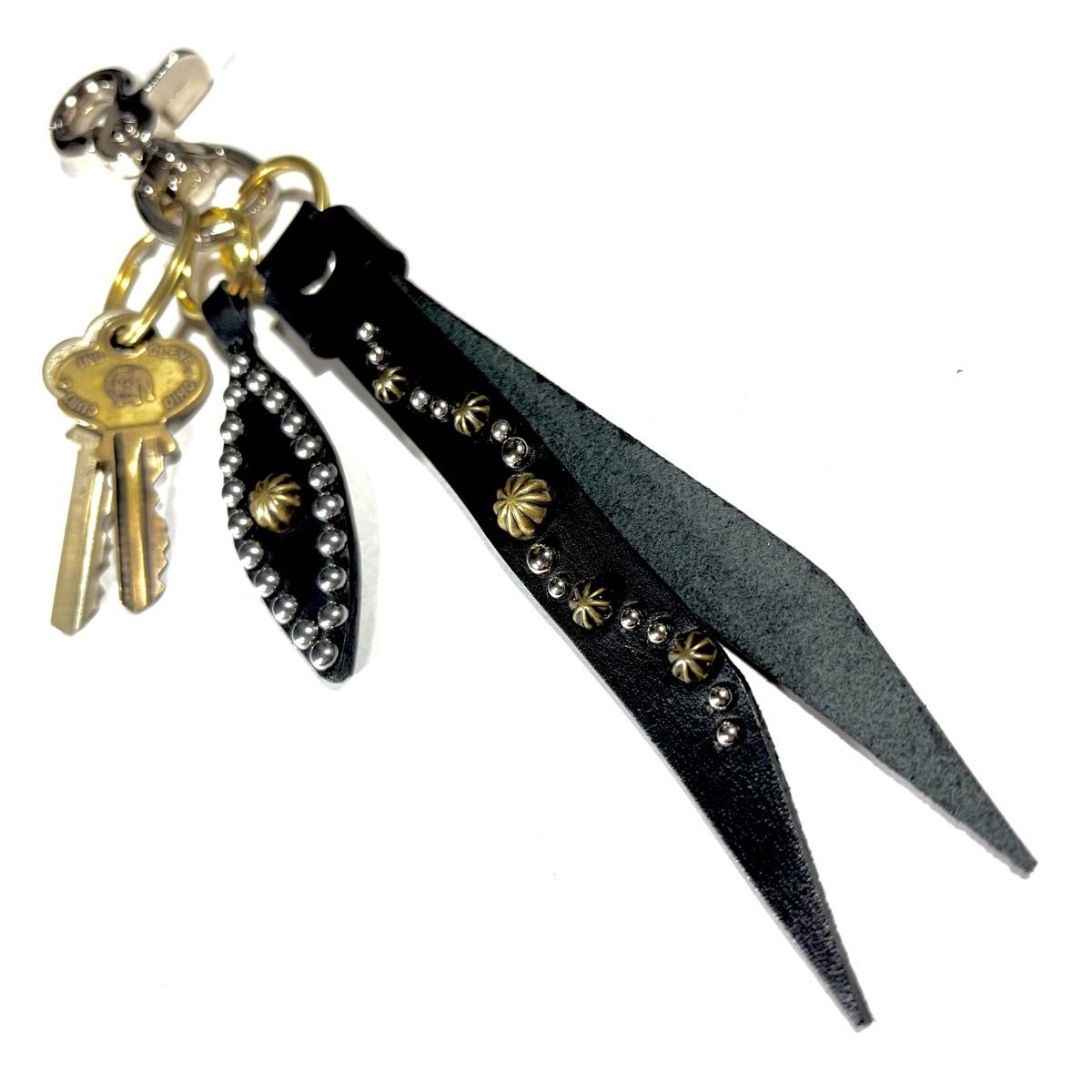 スタッズキーホルダー［sh150-1762］国産レザーCALEEキャリー風｜Yahoo