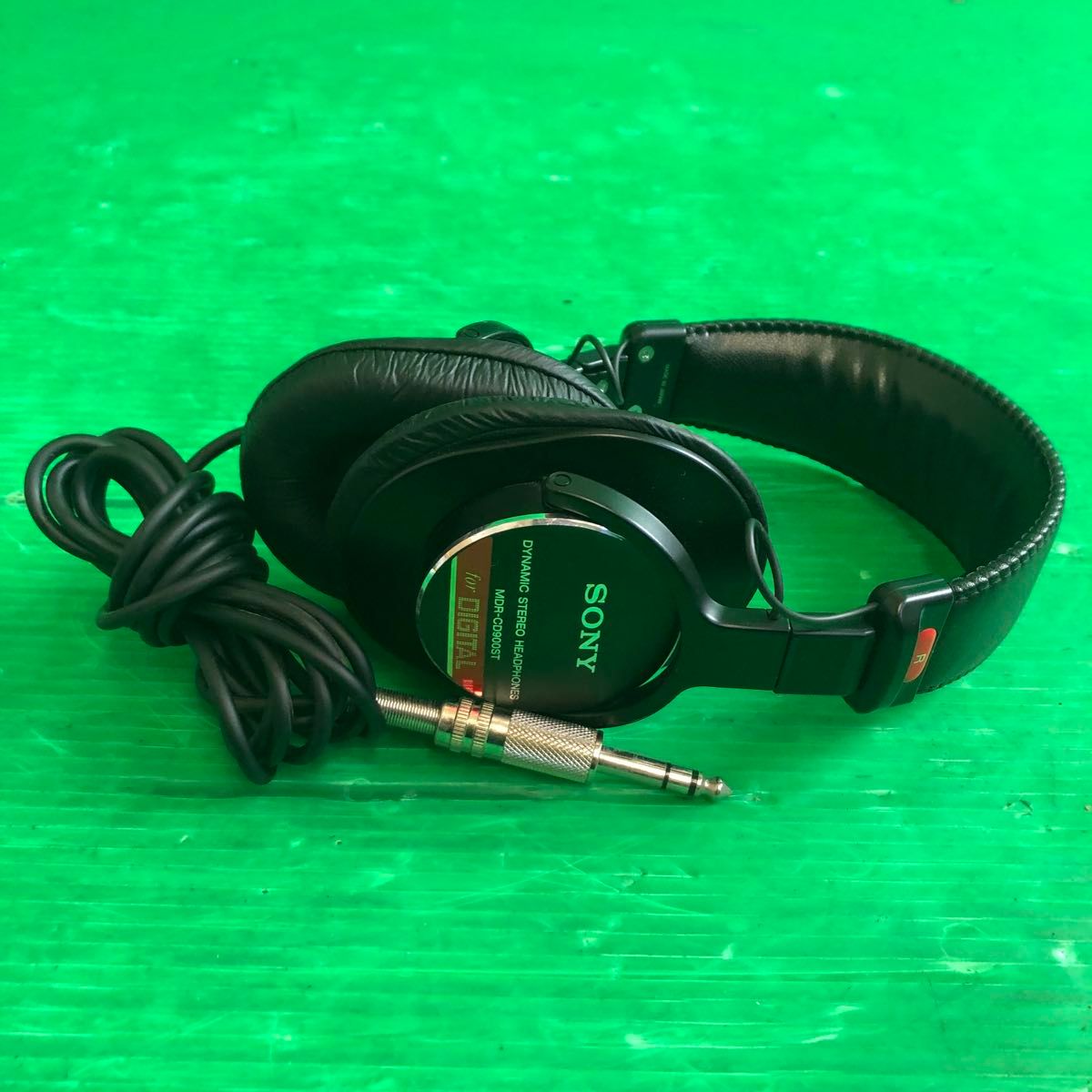 SONY ソニー モニターヘッドホン ヘッドホン MDR-CD900ST 動作未確認