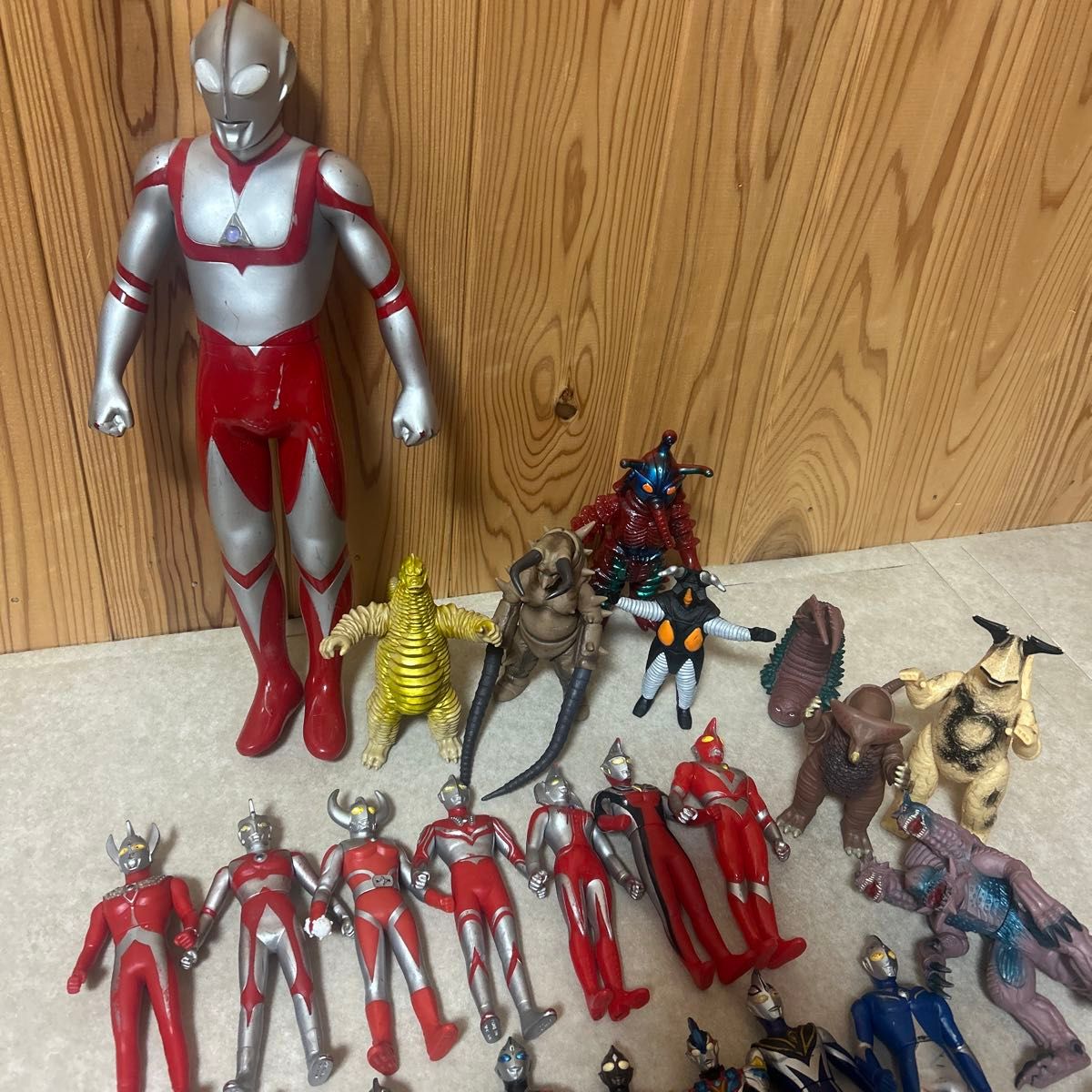 ウルトラマン ソフビ 怪獣 フィギュア まとめ売り｜Yahoo!フリマ（旧