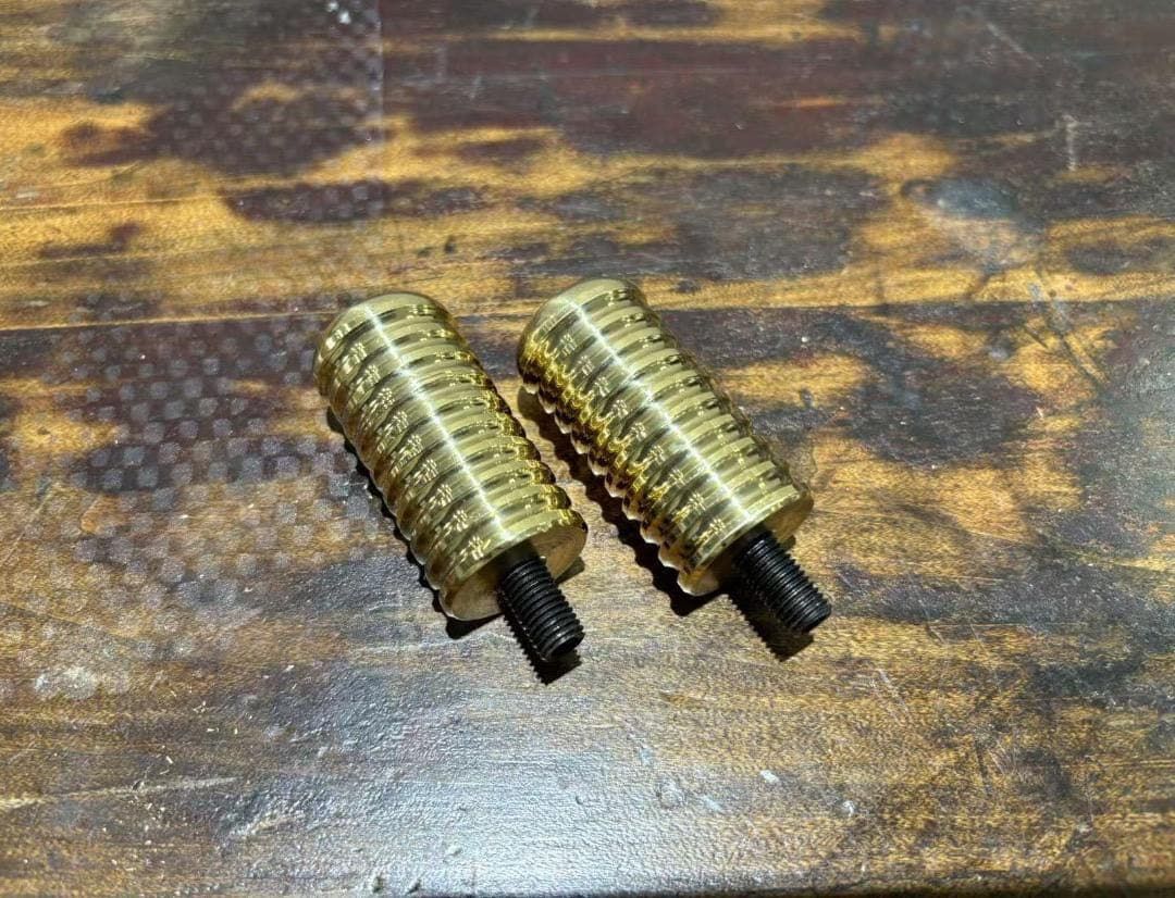 Z2 真鍮製ペグ 2個 ハーレー ショベル エボ スポーツスター 最後1