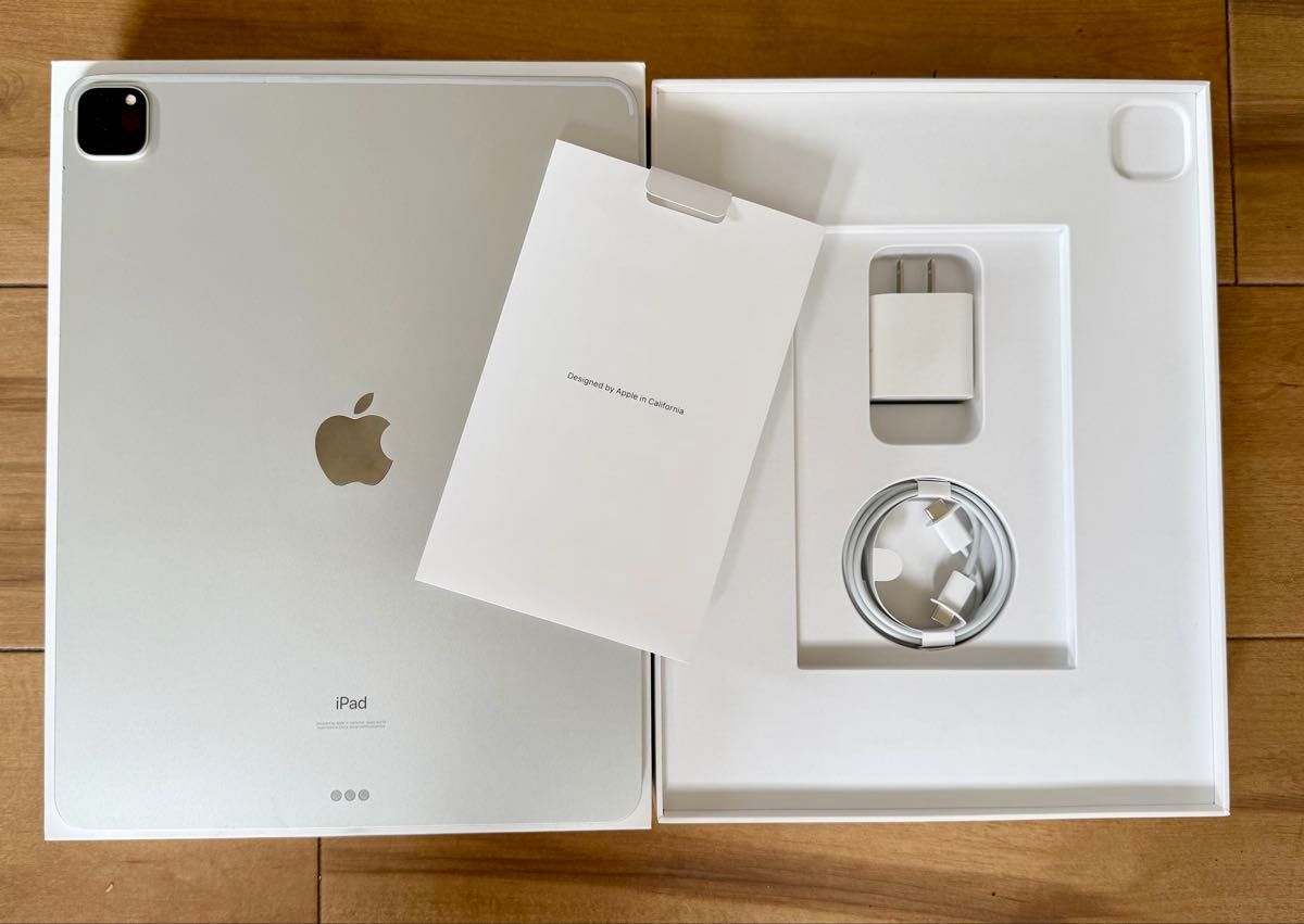 iPad Pro 12 9インチ 第4世代 Wi-Fi 128GB apple純正siliconケース