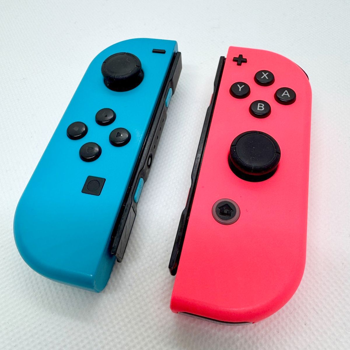 ニンテンドースイッチ バッテリー強化版 本体 SD128GB付 Nintendo