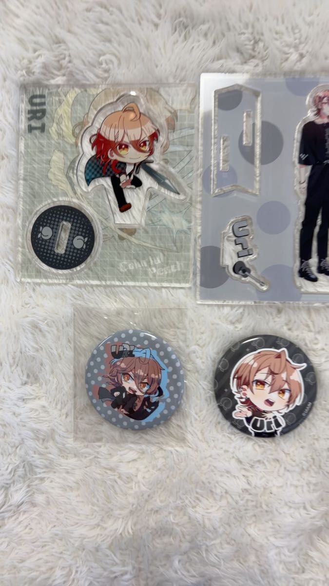 カラフルピーチ うり 東京ドームシティ アクリルスタンド 缶バッジ