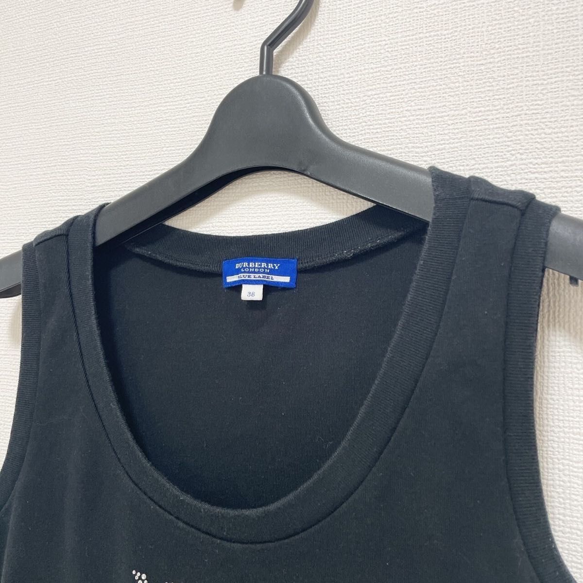 BURBERRY BLUE LABEL タンクトップ ノースリーブ トップス ロゴ
