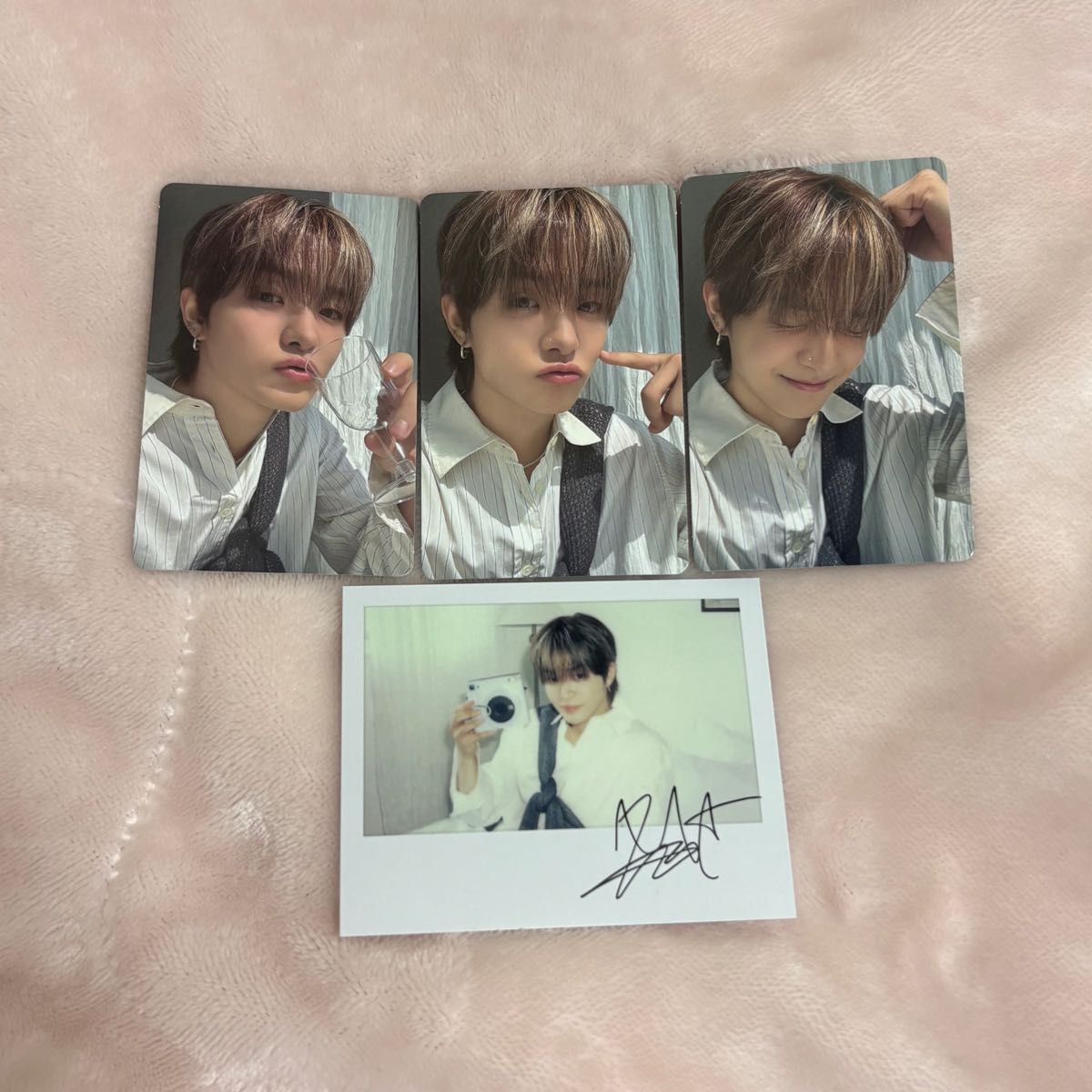 TREASURE ジフン シーグリ 2026 トレカ セット ポラロイド SEASON'S