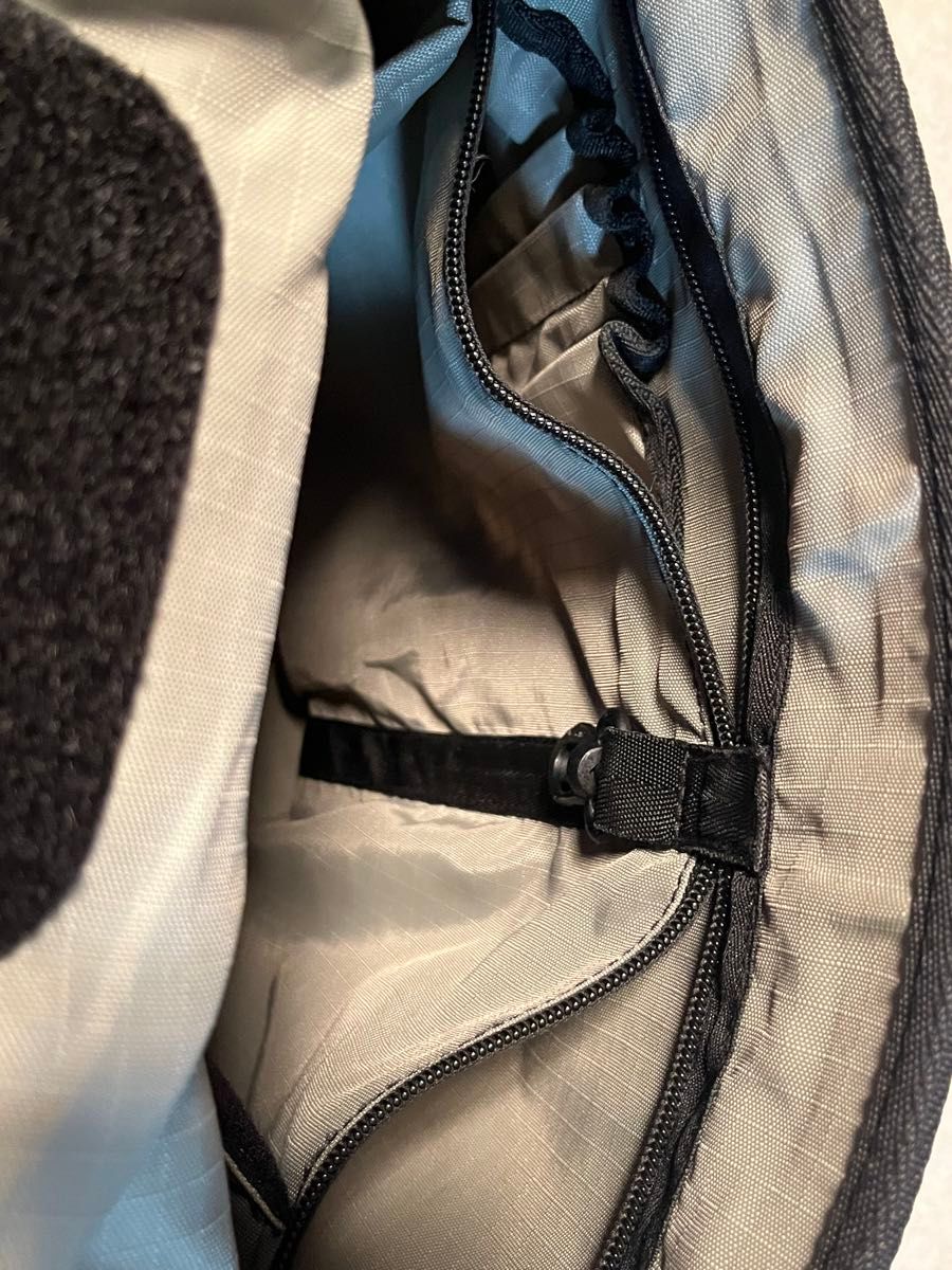 美品 ORTLIEB オルトリーブ Sling-It メッセンジャーバッグ 防水