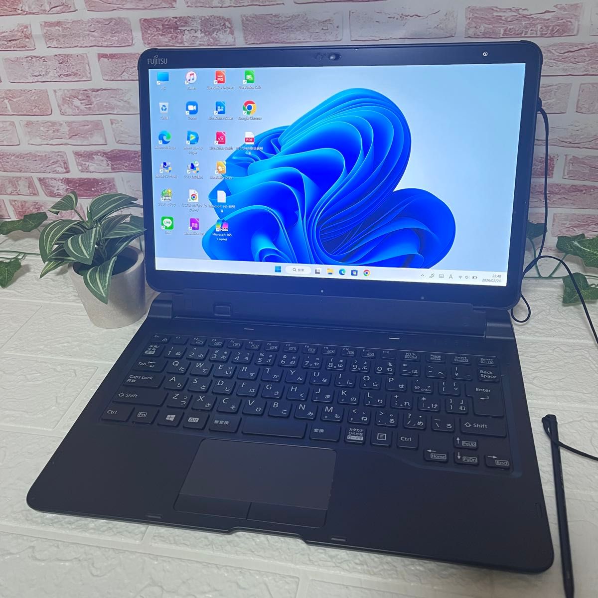 中古タッチパネル高性能10世代i3 M 2 NVMeSSD128GB Q7310/DE TypeC