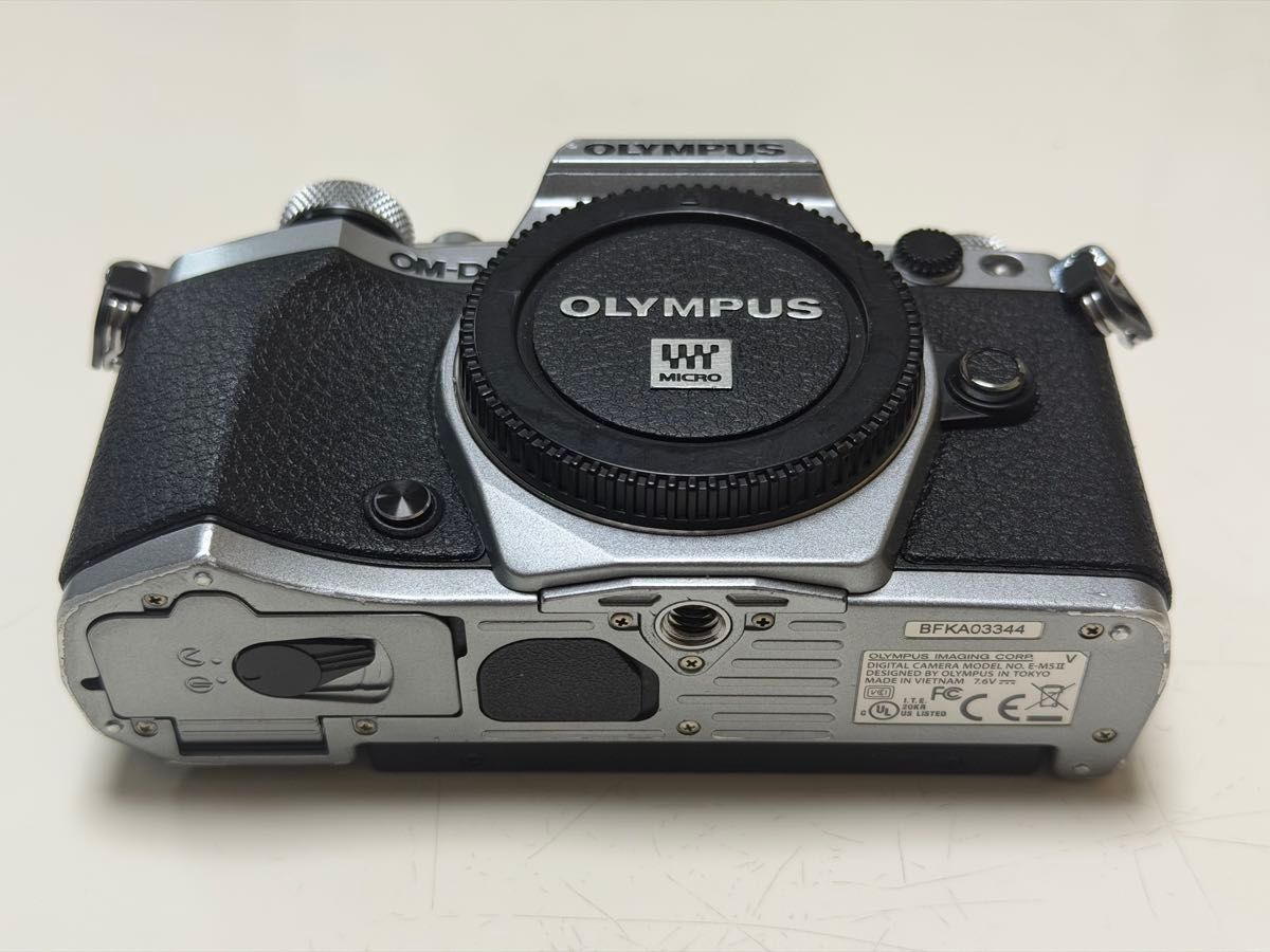 純正予備電池付き】OLYMPUS OM-D E-M5 Mark II 本体｜Yahoo!フリマ（旧