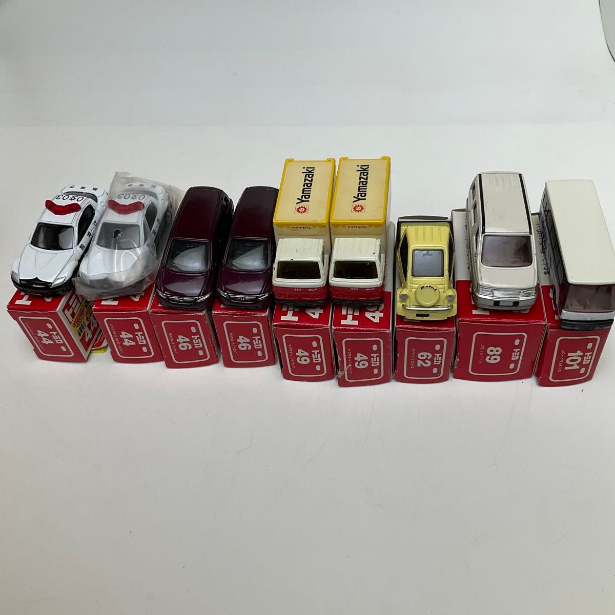 トミカ ミニカー 13台セット まとめ売り 株式会社トミー 中国製 赤箱