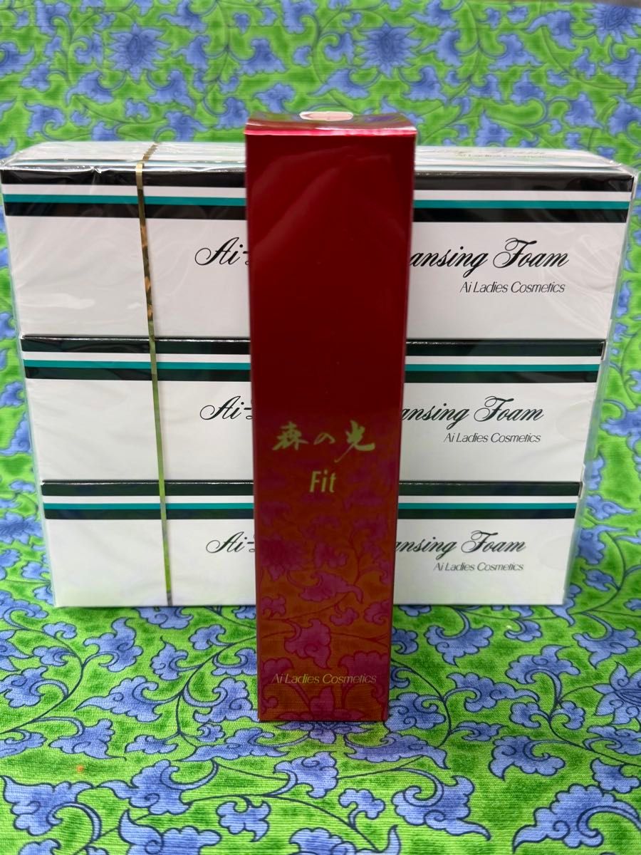 アイレディース化粧品 森の光Fit & 洗顔フォーム｜Yahoo!フリマ（旧