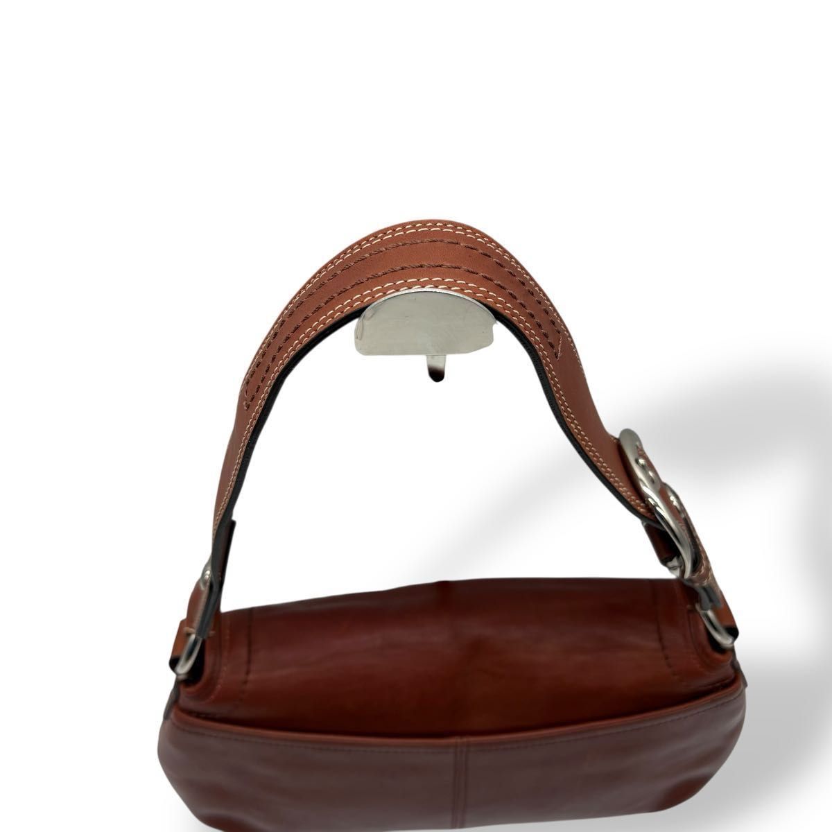 超希少】COACH コーチ ワンショルダーバッグ ホーボー ハーフムーン