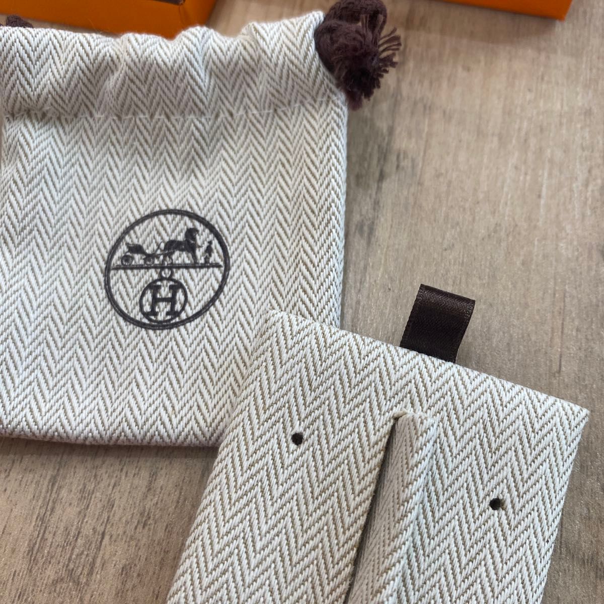 正規品 美品エルメス 時計 ネックレス ピアスなど 入れ 空箱 巾着袋 9