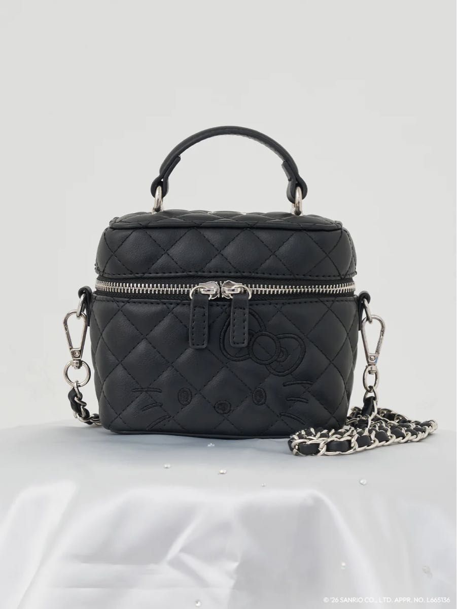 ダーリッチ Hello Darich キルティングスクエアミニバッグ キティ