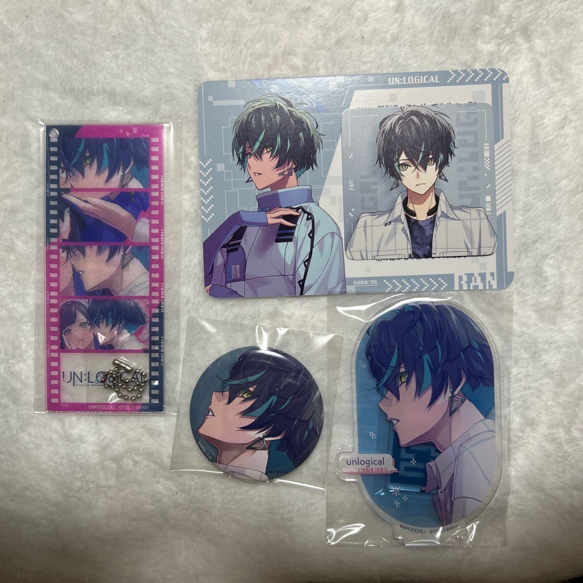 UN LOGICAL アンロジカル 永守藍 グッズセット アクスタ 缶バッジ