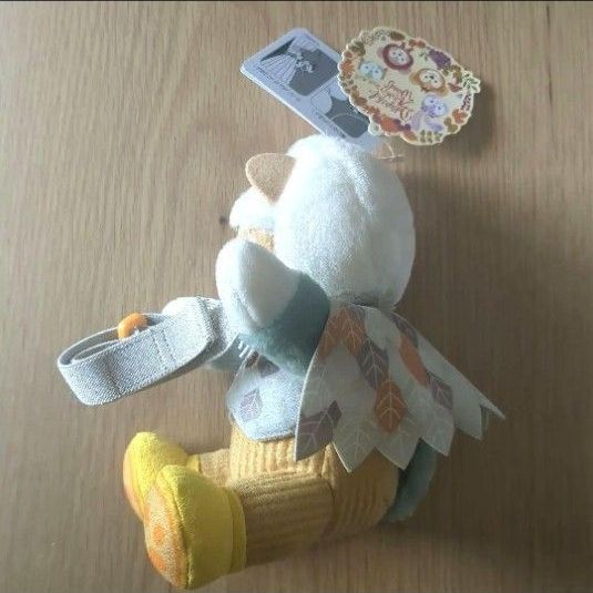 ダッフィーの秋のぼうけん ジェラトーニ カーテンホルダー 新品未使用