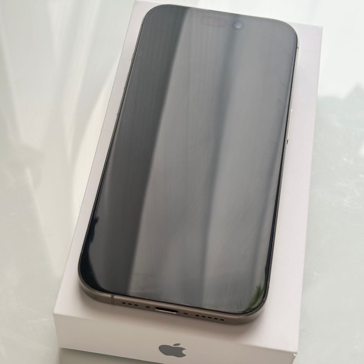 格安 iPhone15pro 128GB ナチュラルチタニウム バッテリー最大容量100