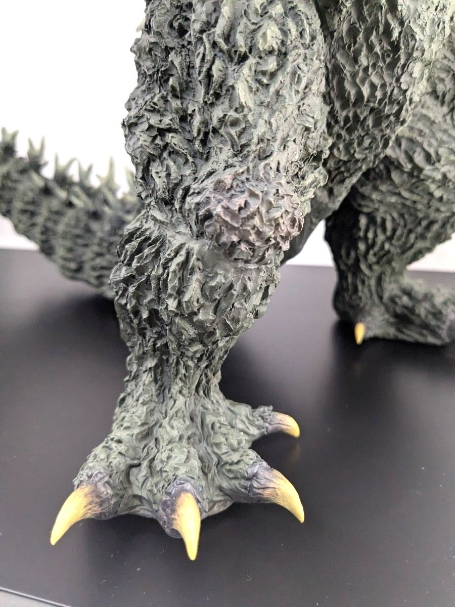 リアルマスターコレクション ゴジラ2000 ミレニアム ひな形レプリカ
