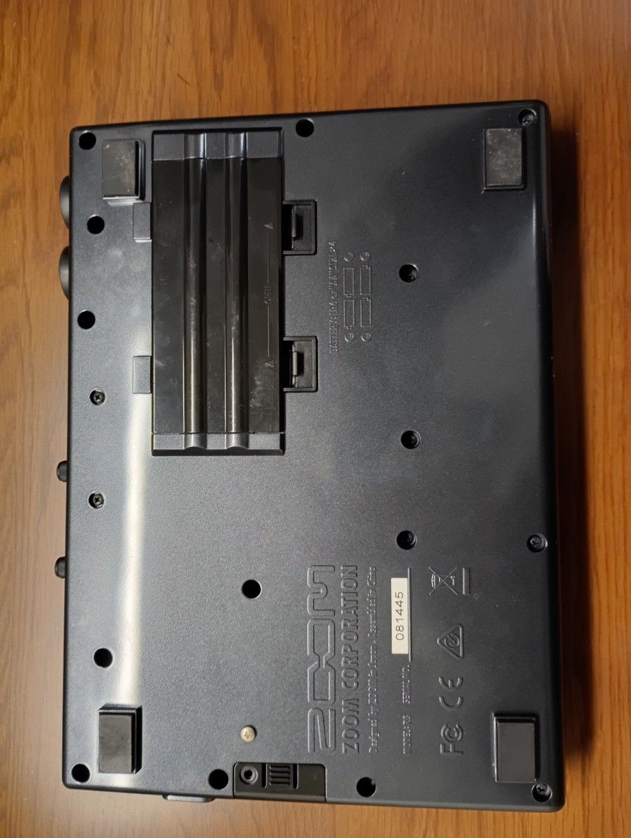 ZOOM R8 マルチトラックレコーダー MTR サンプラー｜Yahoo!フリマ（旧