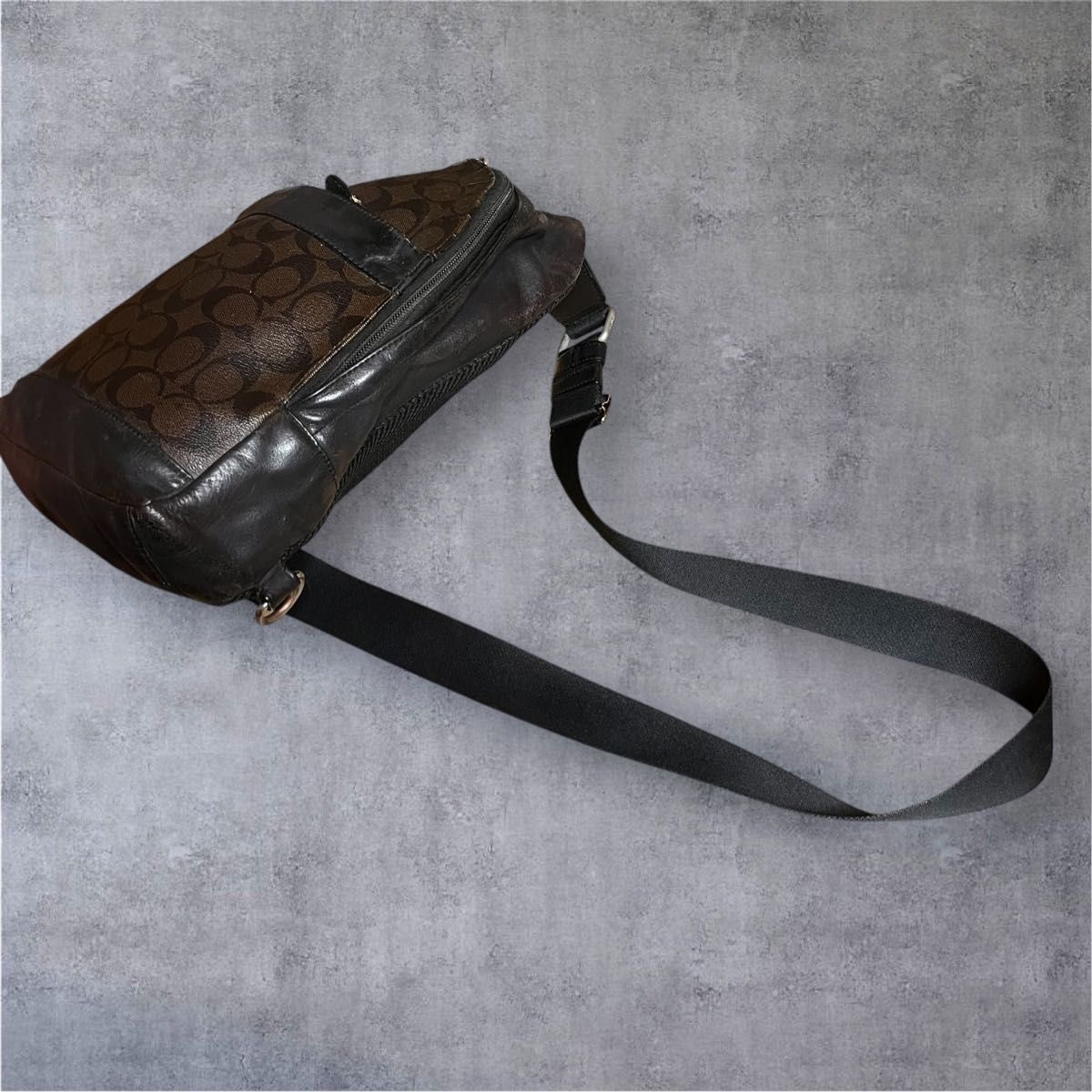 良品 COACH コーチ ボディバッグ ショルダーバッグ シグネチャー PVC