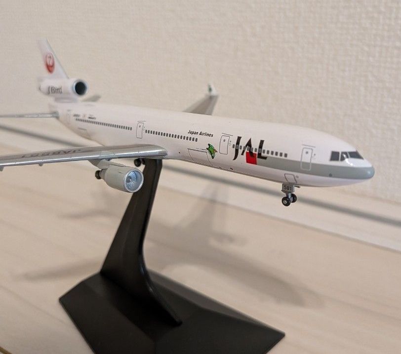 JAL MD-11日本航空 DRAGON ドラゴン 飛行機模型 1/400 旧塗装 鶴丸