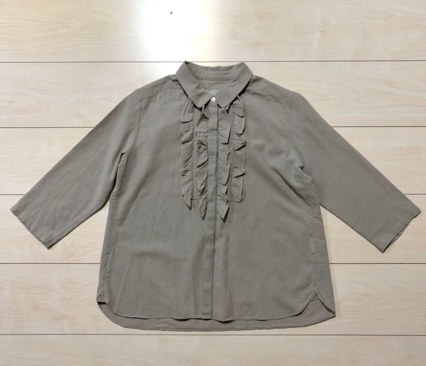 マーガレット・ハウエル フリルブラウス 七分袖 グレー系 シャツ