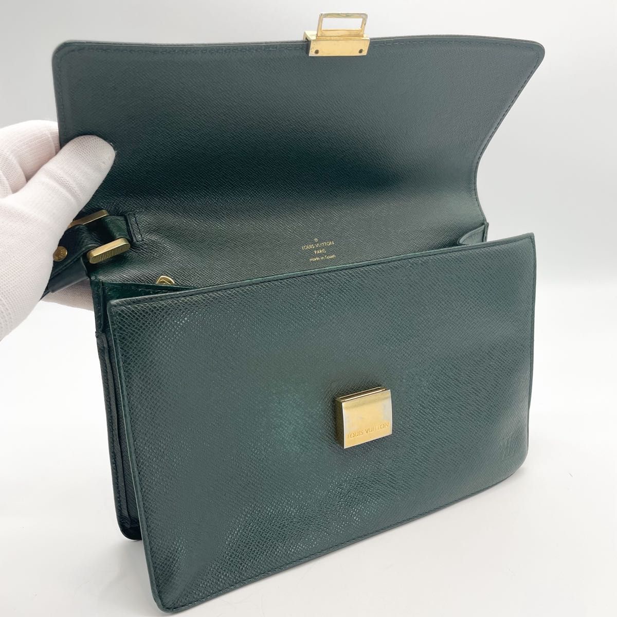 ルイヴィトン セレンガ タイガ クラッチバッグ セカンドバッグ