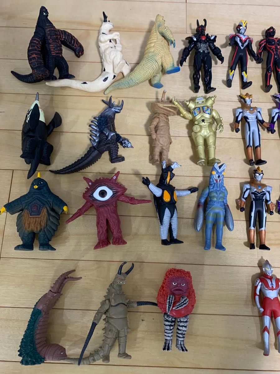 ウルトラマン ソフビ フィギュア 47体セット 怪獣 円谷プロ