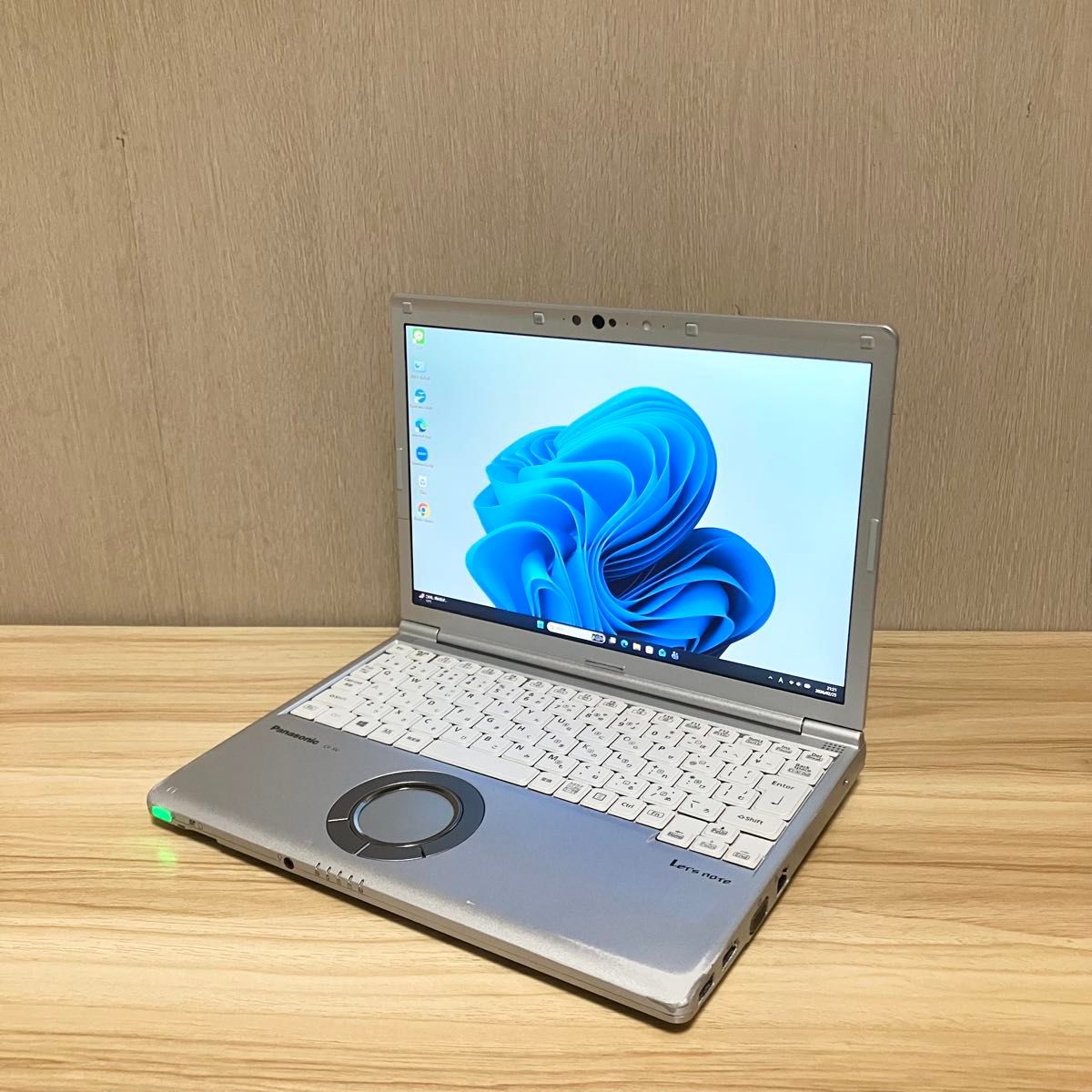 第11世代 レッツノートCF-SV1 i5 メモリ16GB バッテリー超優良