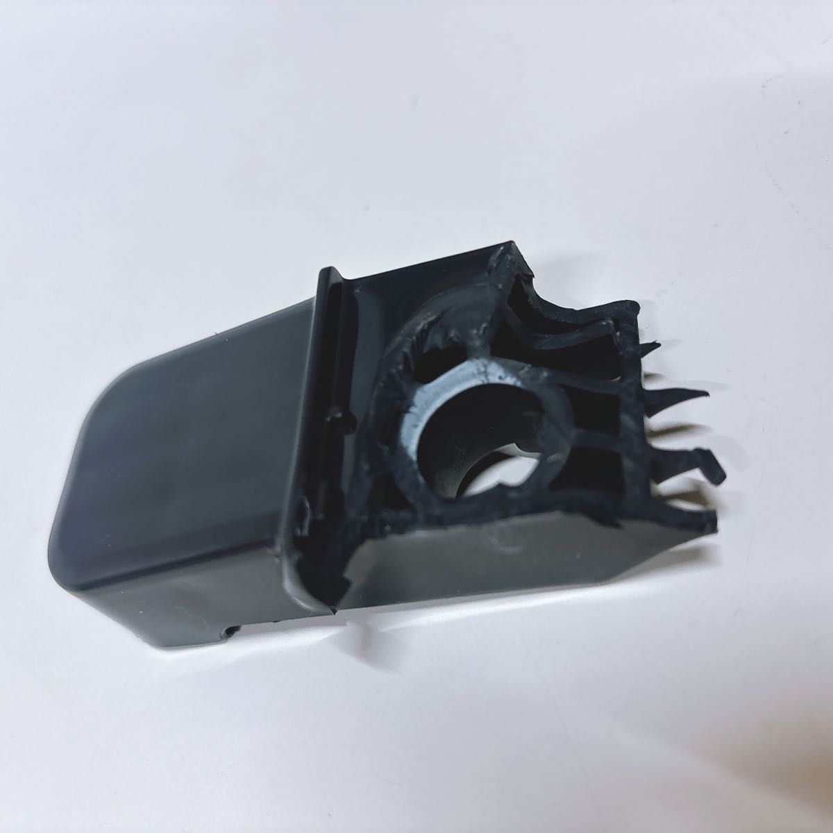 送料設置費込み 訳あり2024年製 三菱2ドア146L冷凍冷蔵庫マット