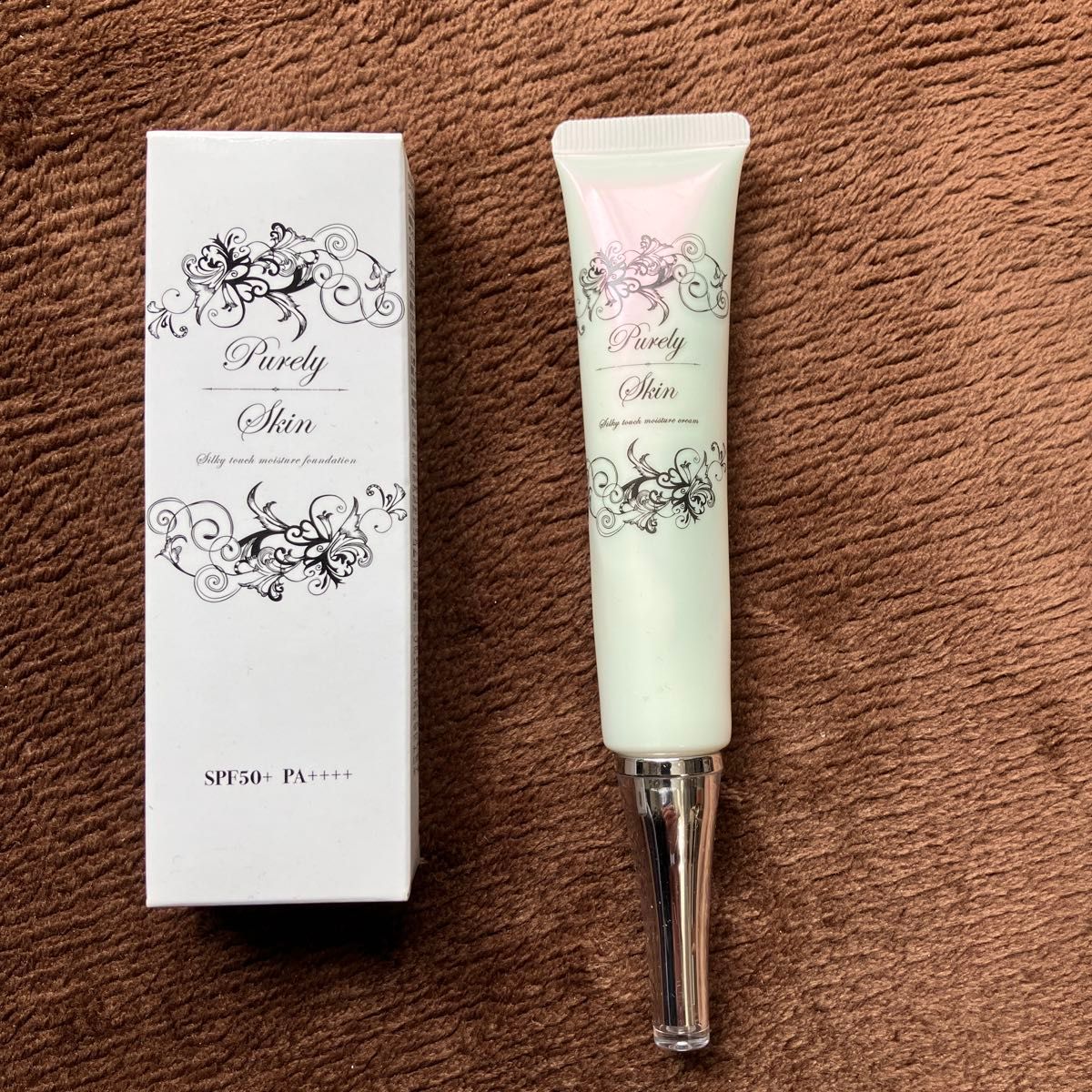 ピュアリースキンリンクルホワイトクリームファンデーション美白