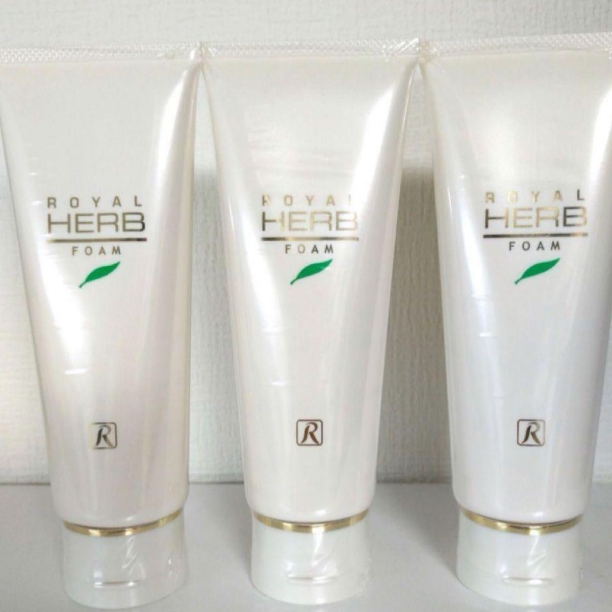ロイヤル化粧品 ハーブフォーム120g 3本｜Yahoo!フリマ（旧PayPayフリマ）