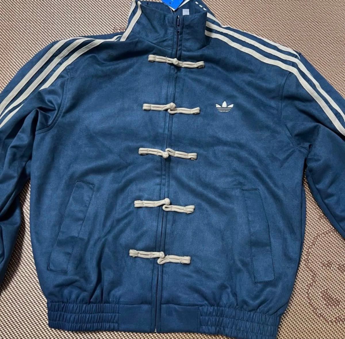 新品 adidasアディダス 中国限定 蛇年トラックジャケット ネイビー S