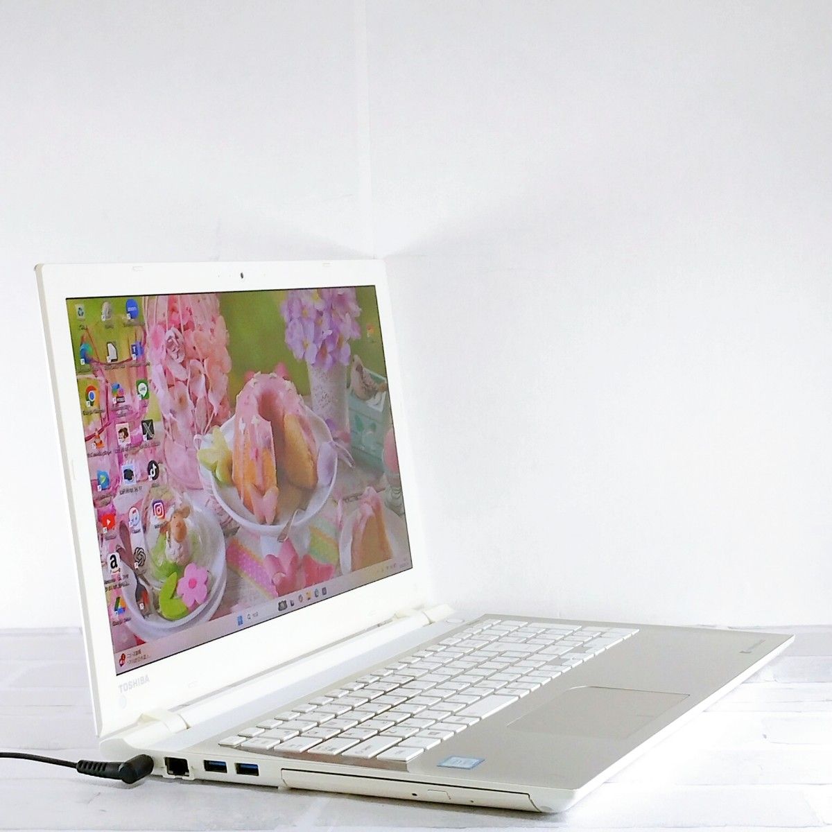 爆速SSD Blu-ray Windows11 ノートパソコン 東芝 フルHD 15 6型 カメラ