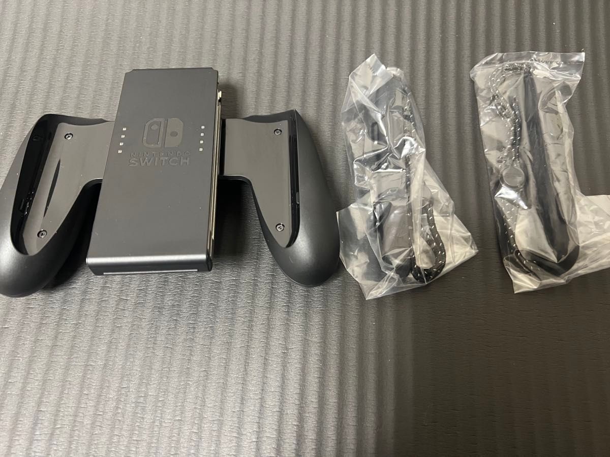 美品 任天堂Switch 有機ELモデル グレー ニンテンドースイッチ 保護