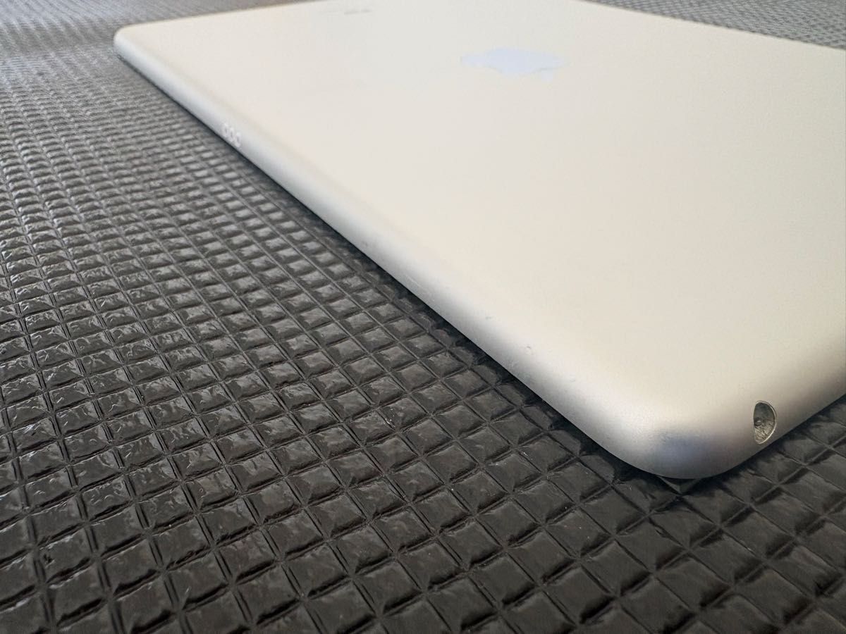 iPad 第7世代 Wifi 32GB バッテリー最大容量90 9%｜Yahoo!フリマ（旧