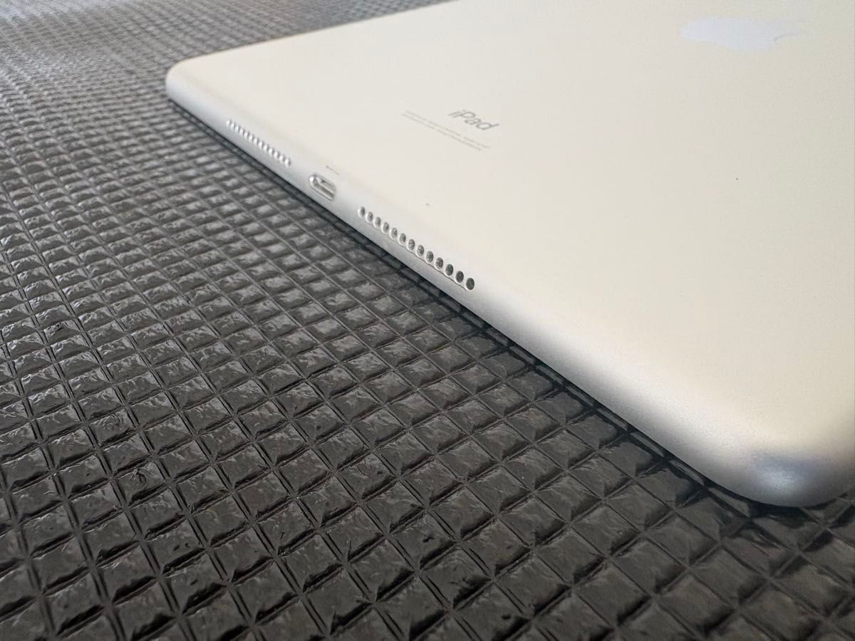 iPad 第7世代 Wifi 32GB バッテリー最大容量90 9%｜Yahoo!フリマ（旧