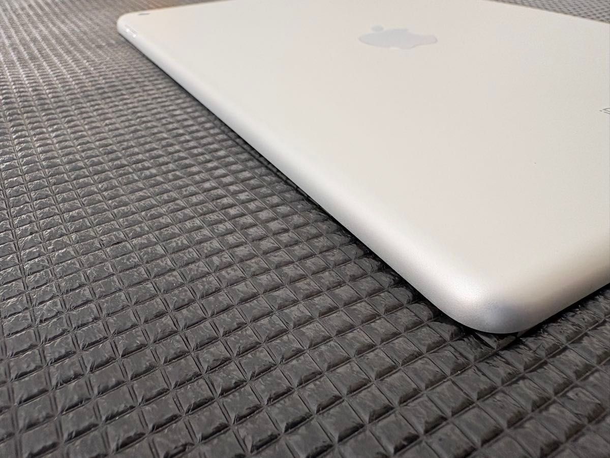 iPad 第7世代 Wifi 32GB バッテリー最大容量82 2%｜Yahoo!フリマ（旧