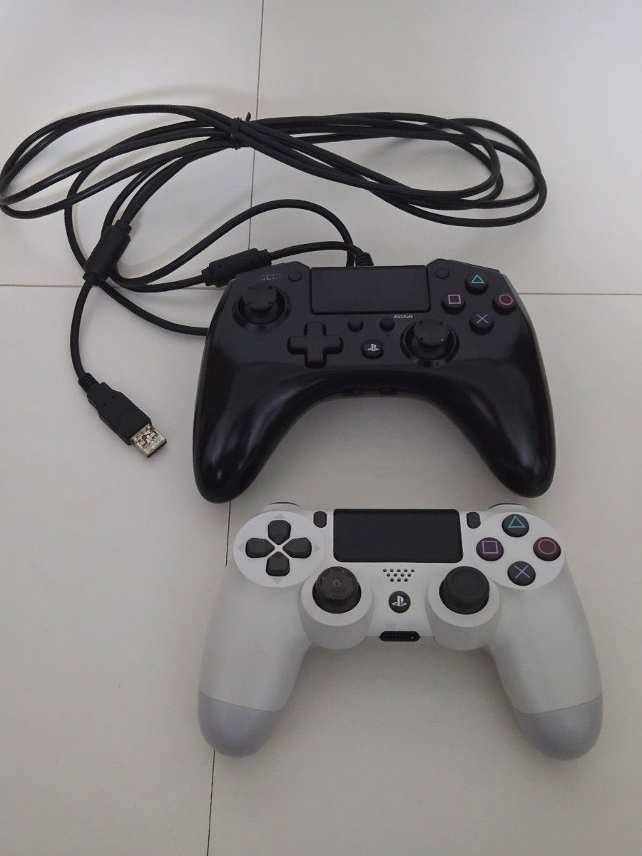 ジャンク】PS4 コントローラー/ HORI Pad｜Yahoo!フリマ（旧PayPayフリマ）