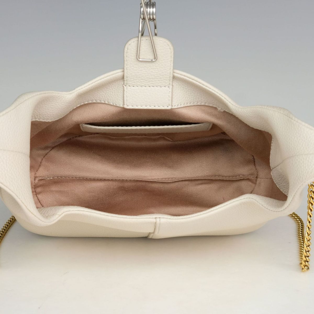 美品】 polene ポレーヌ ベリ beri チョーク チェーンショルダー 白