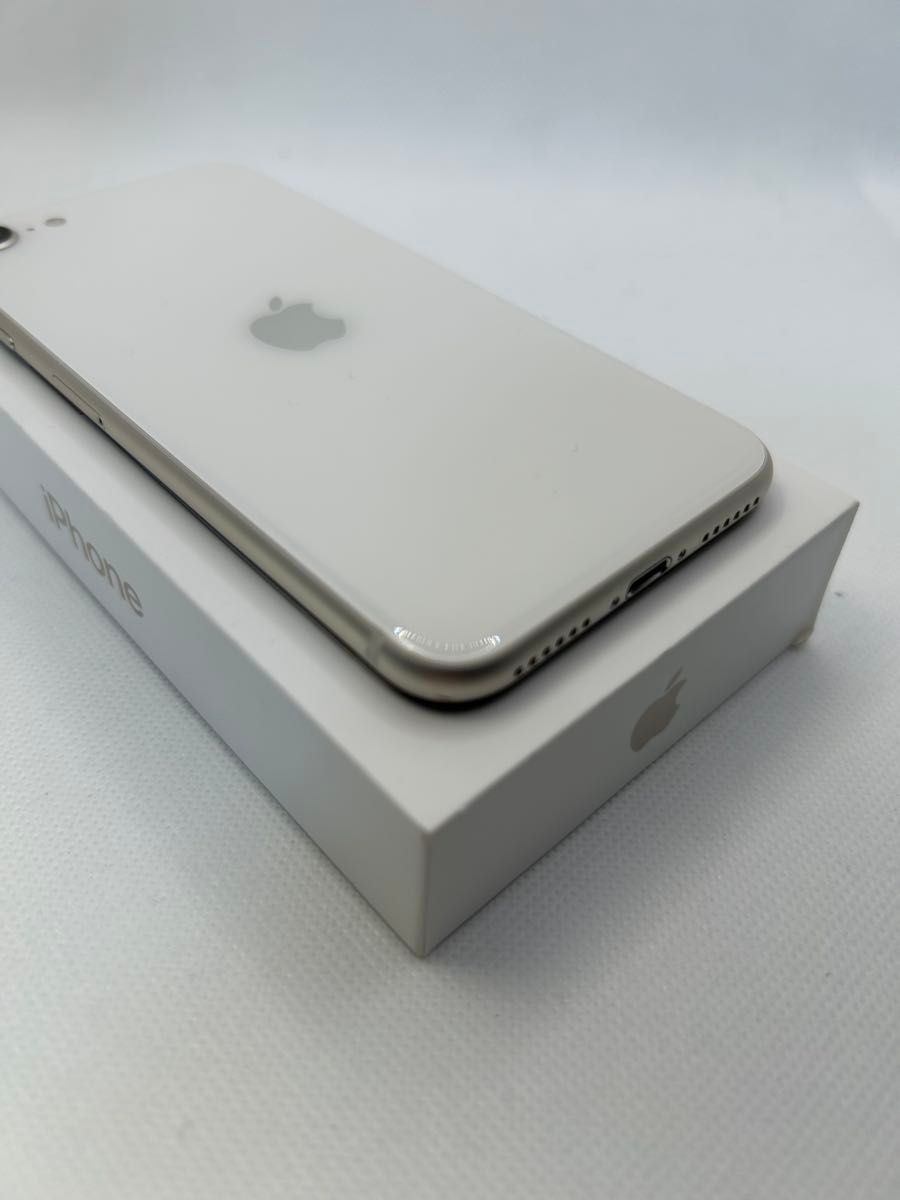 極美品】 iPhone SE 第3世代128gb SIMフリー バッテリー100