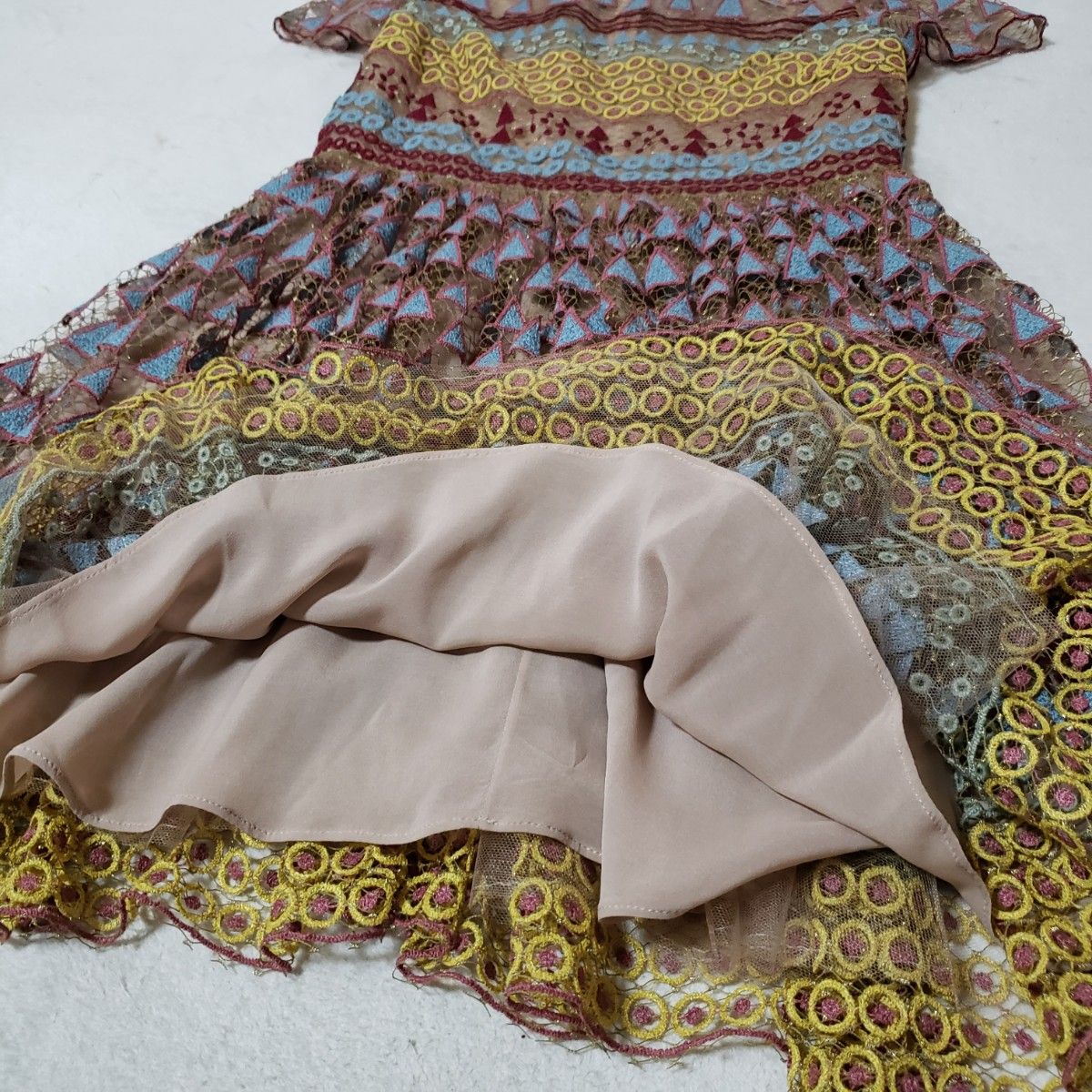 Valentino ヴァレンティノ ワンピース 刺繍ニット ミディドレス ドレス