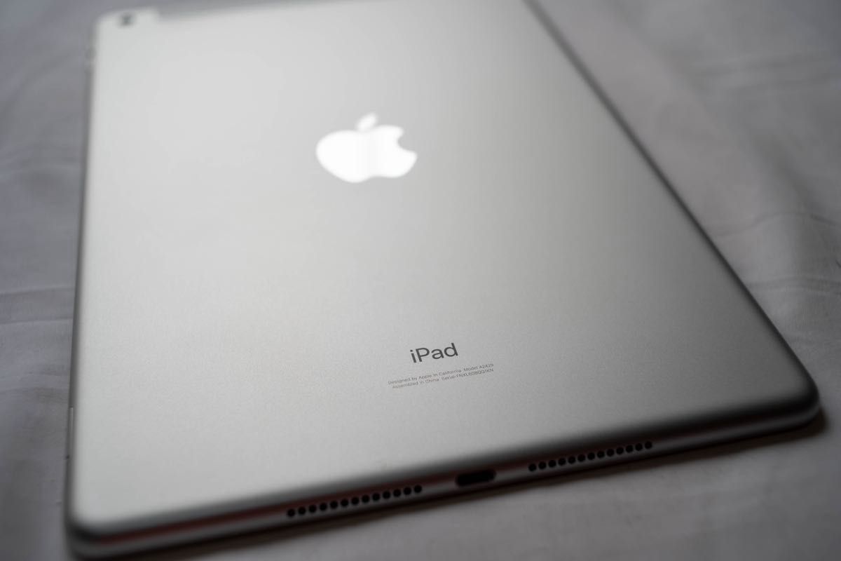 iPad 10 2 第8世代 シルバー 32GB WiFi セルラー｜Yahoo!フリマ（旧