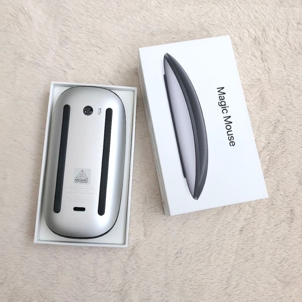 未使用にちかい/美品】最新モデル USB-C ブラック Apple Magic Mouse 4