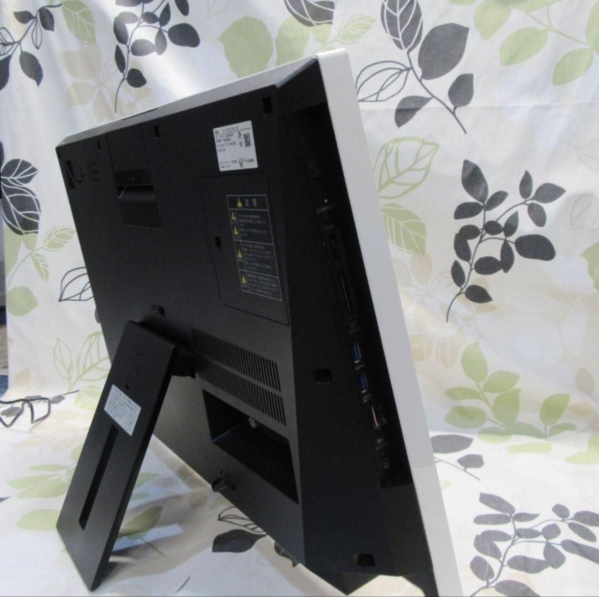 Win11公式対応8世代i7/メ8G/新品SSD/地デジBSCS/無線/カメラ｜Yahoo